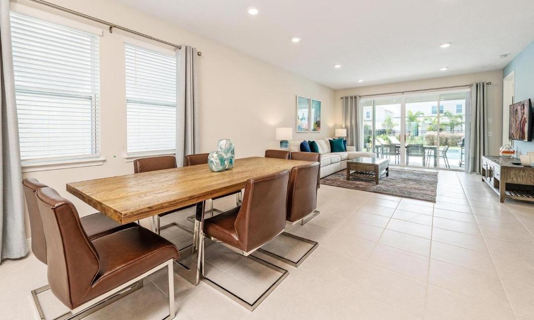 Photo of Others in Bay Lake
