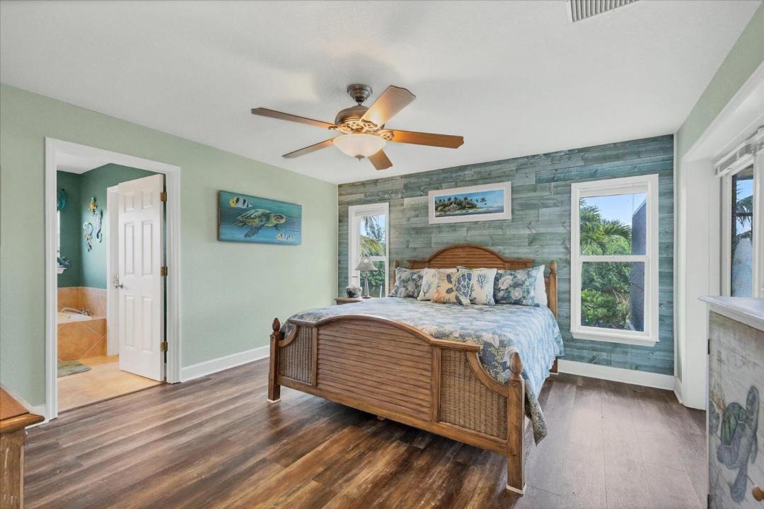 Photo of Bedroom in South Gulf Cove