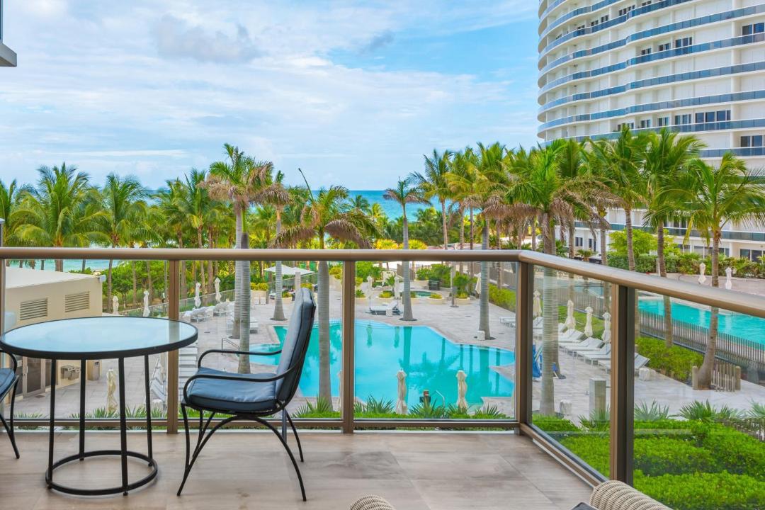 Photo of Others in Bal Harbour
