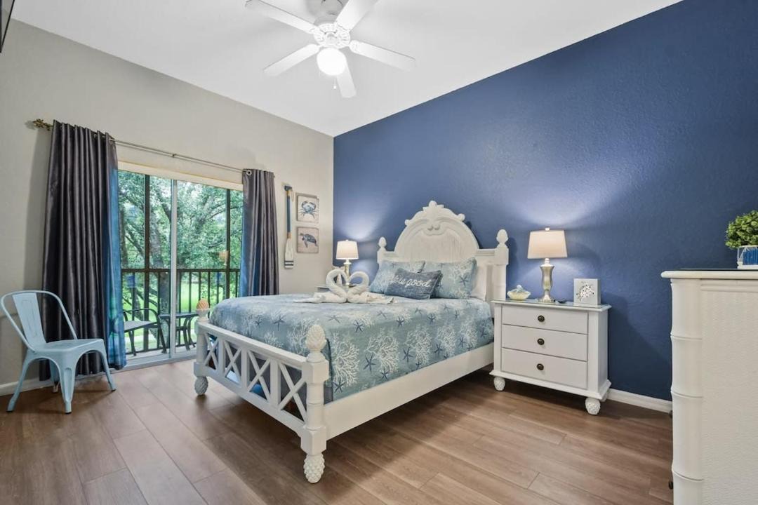 Photo of Bedroom in Bahama Bay