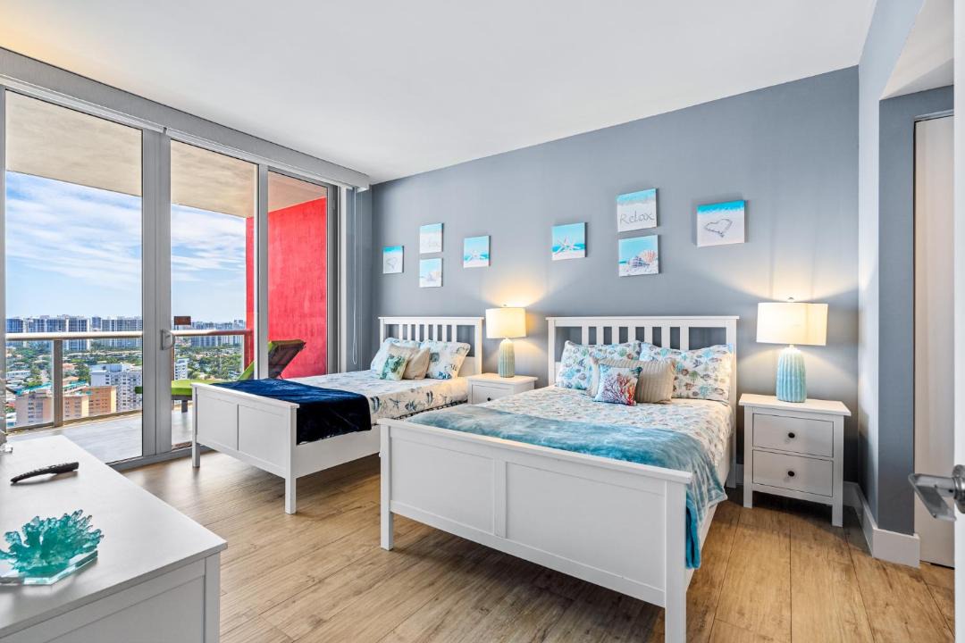 Photo of Bedroom in Hallandale Beach