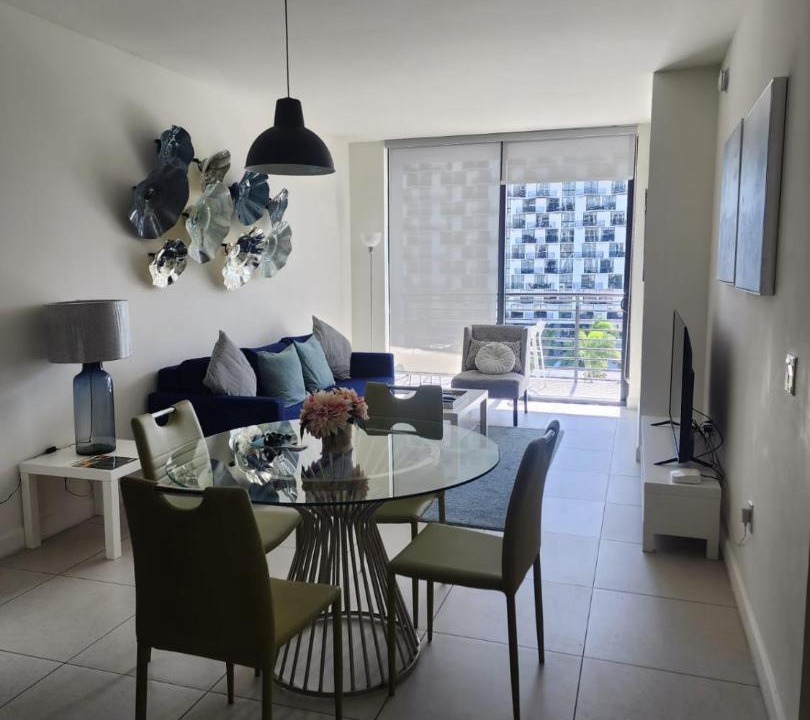 Photo of Livingroom in Doral