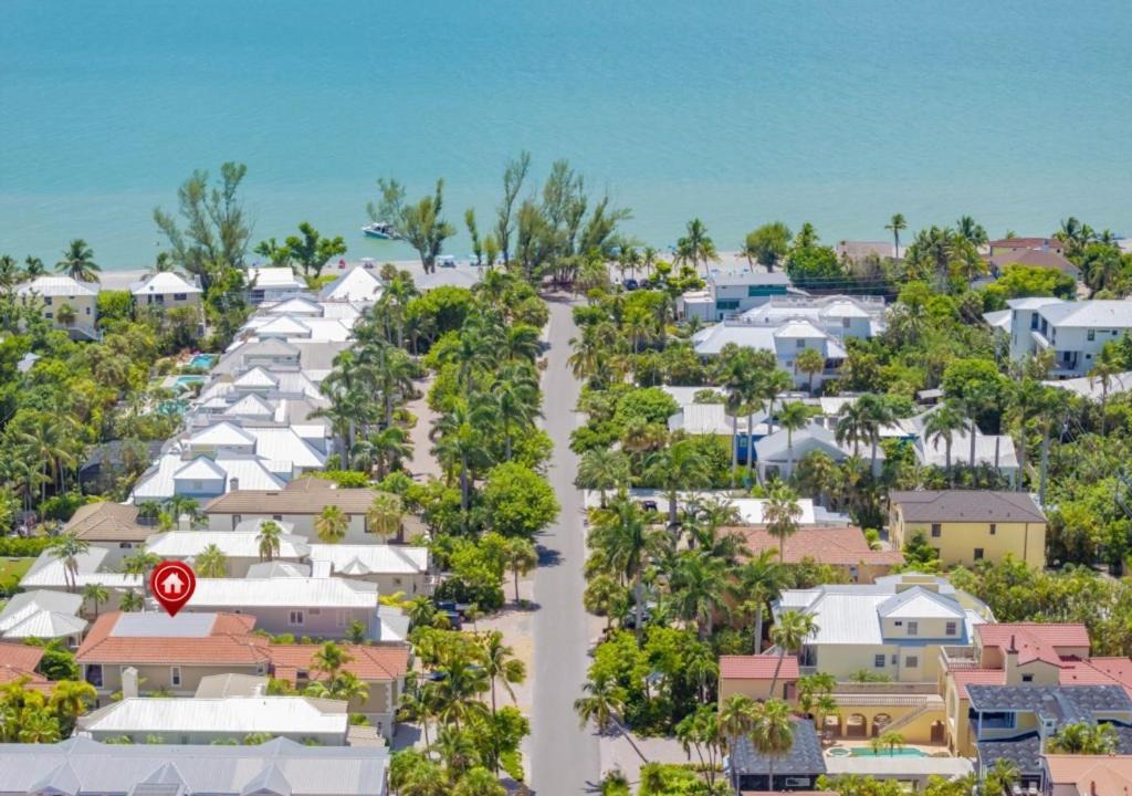 Photo of Others in Captiva