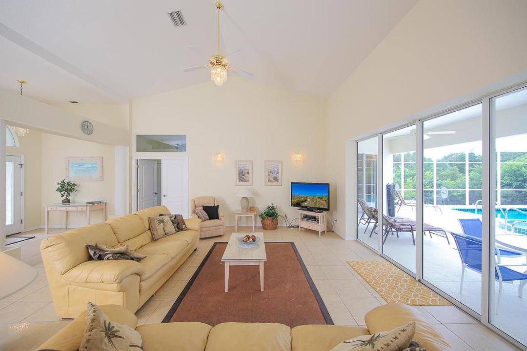 Photo of Livingroom in South Venice