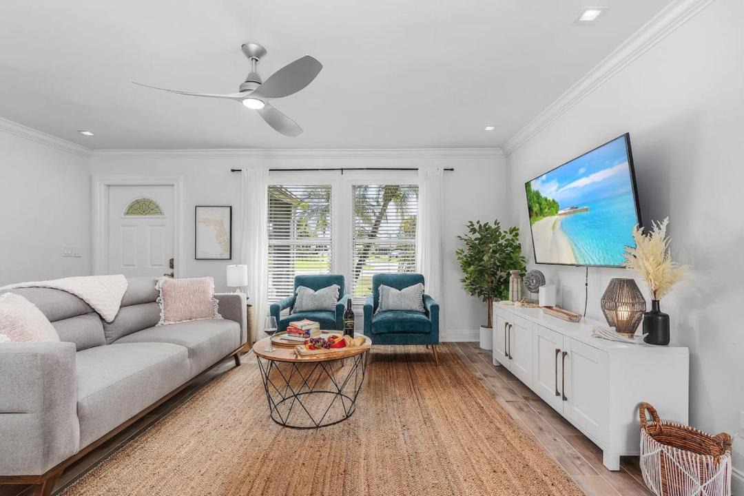Photo of Livingroom in Bonita Springs