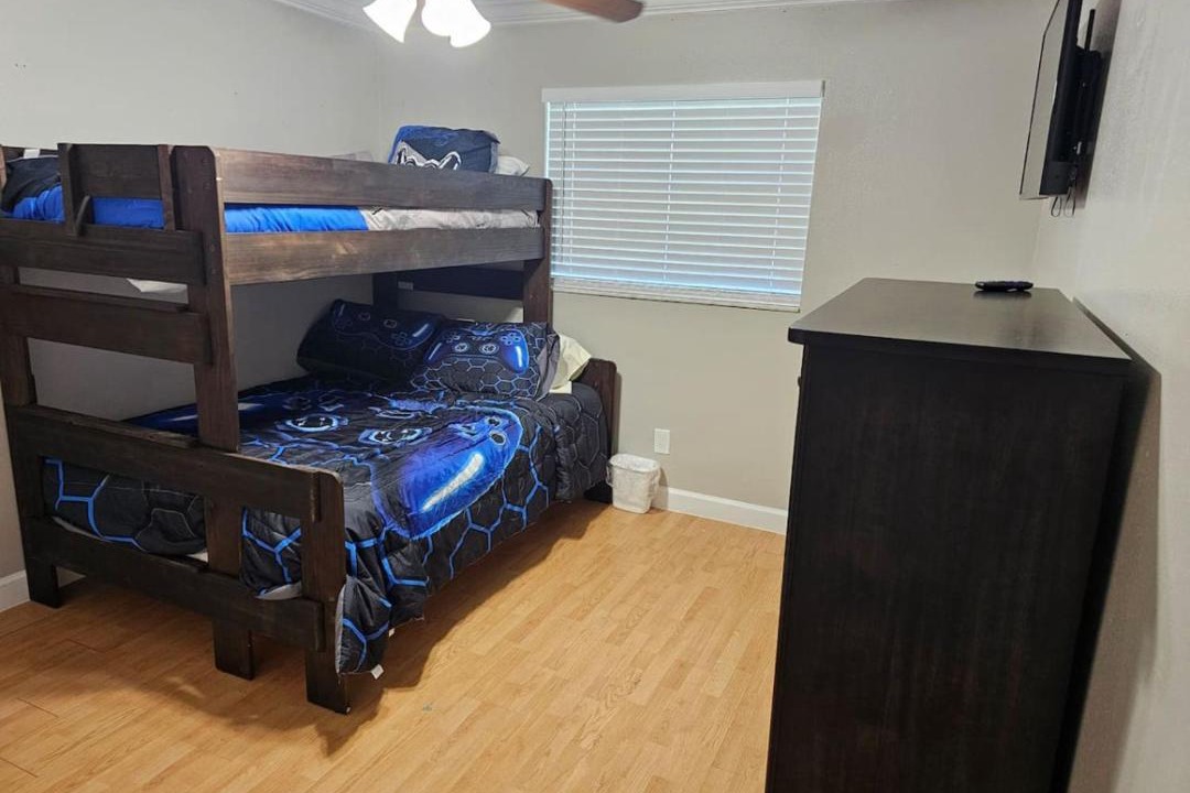 Photo of Bedroom in Lehigh Acres