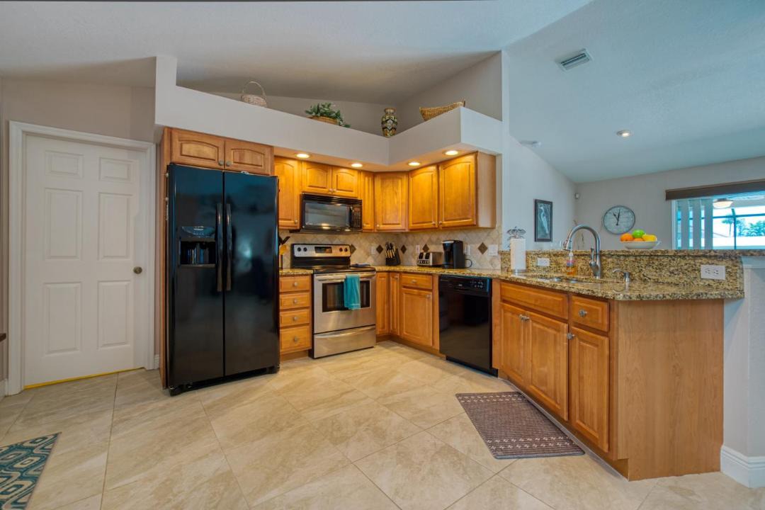 Photo of Kitchen in Caloosahatchee