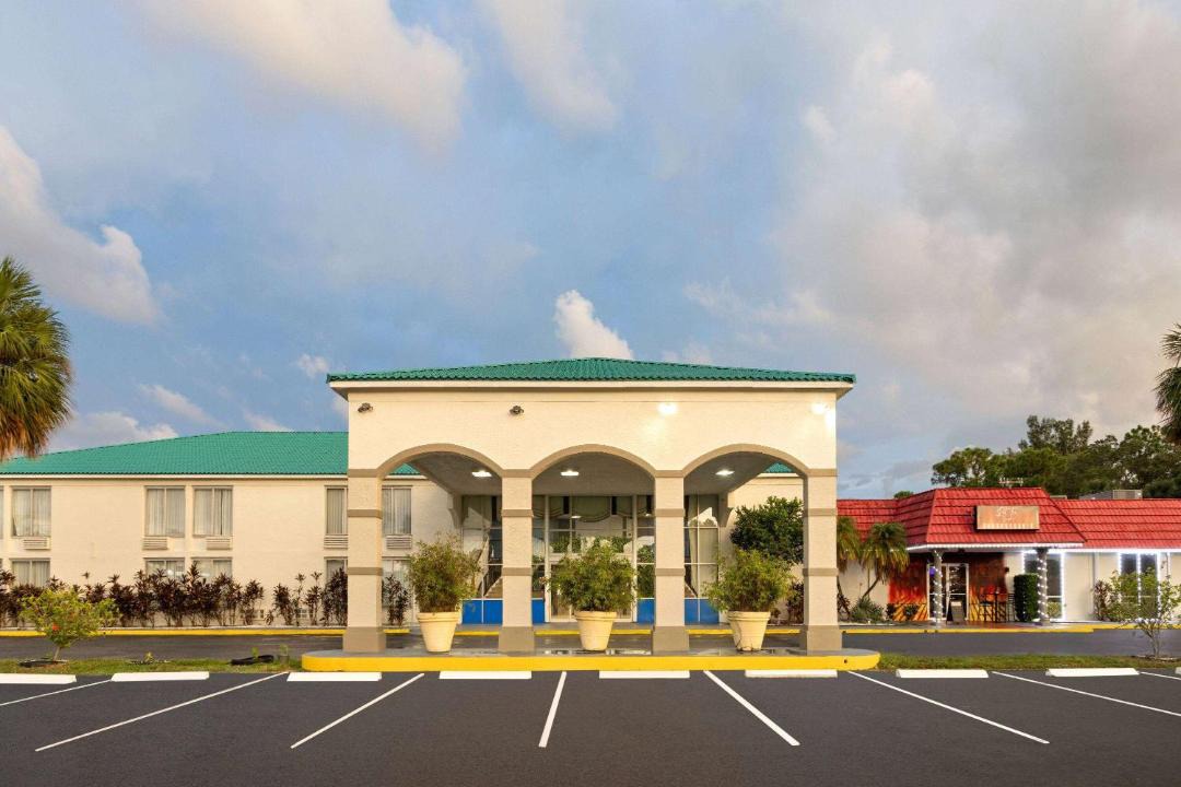 Photo of Others in Fort Pierce
