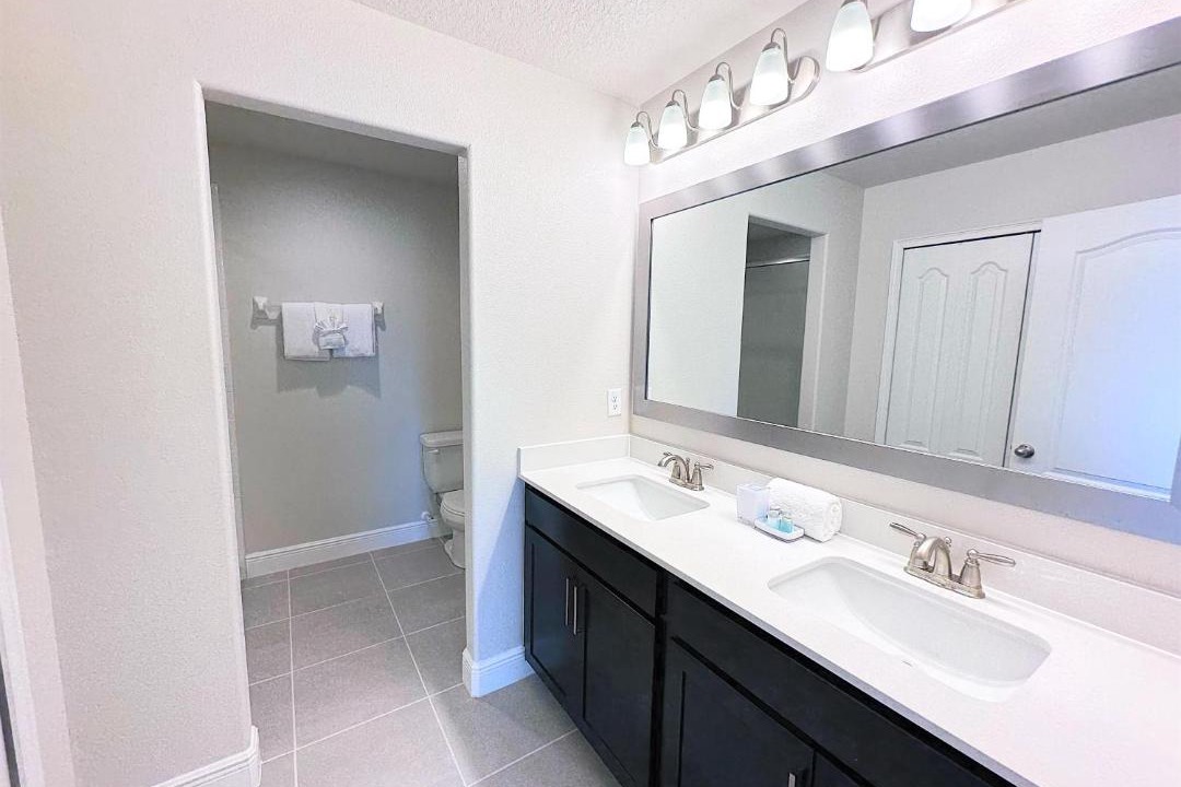 Photo of Bathroom in Haines City