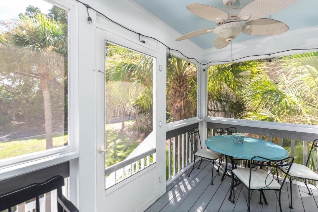 Photo of Patio Balcony in Oceanmarsh Subdivision