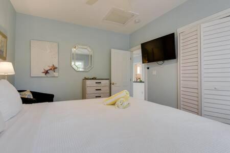 Photo of Bedroom in Downtown