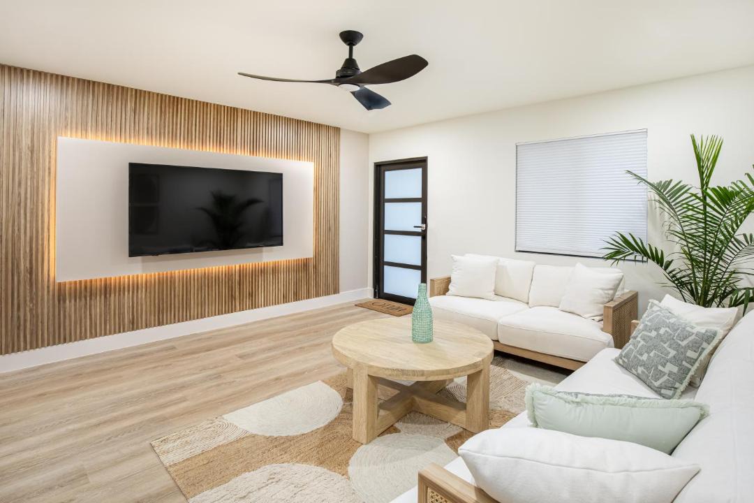 Photo of Livingroom in East Naples