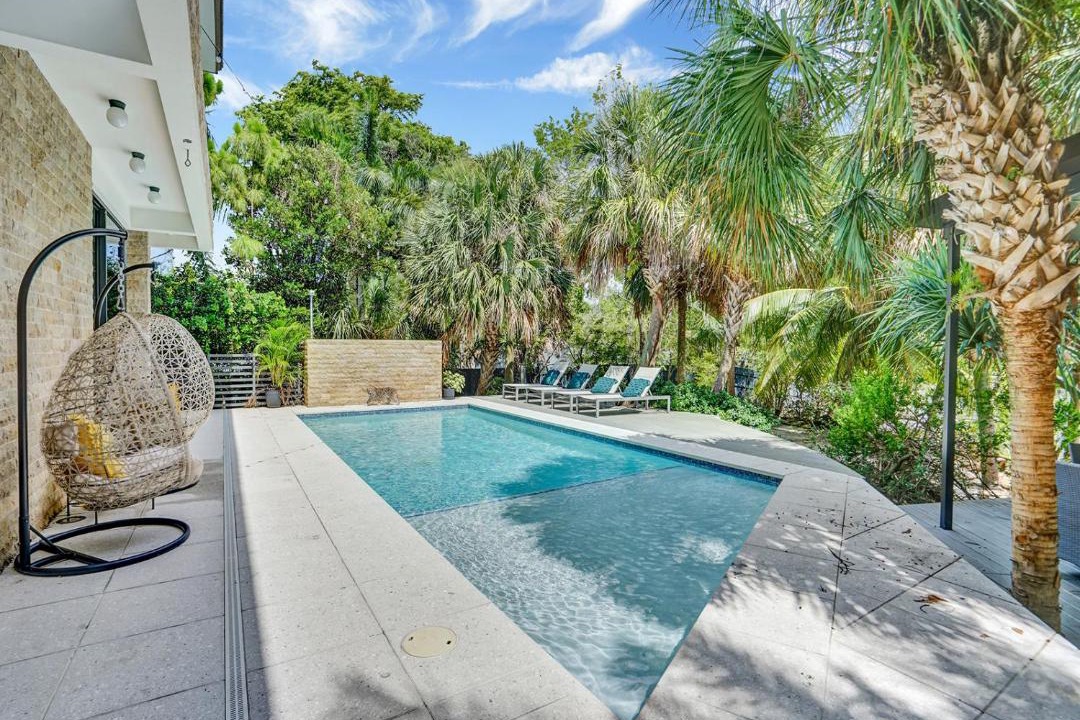 Photo of Outdoor in Northeast Miami