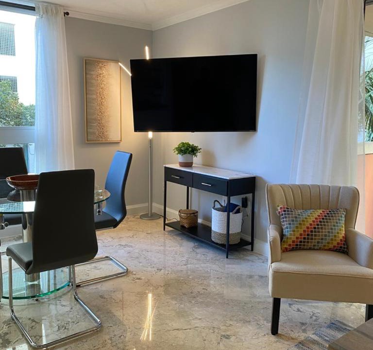 Photo of Livingroom in Coconut Grove