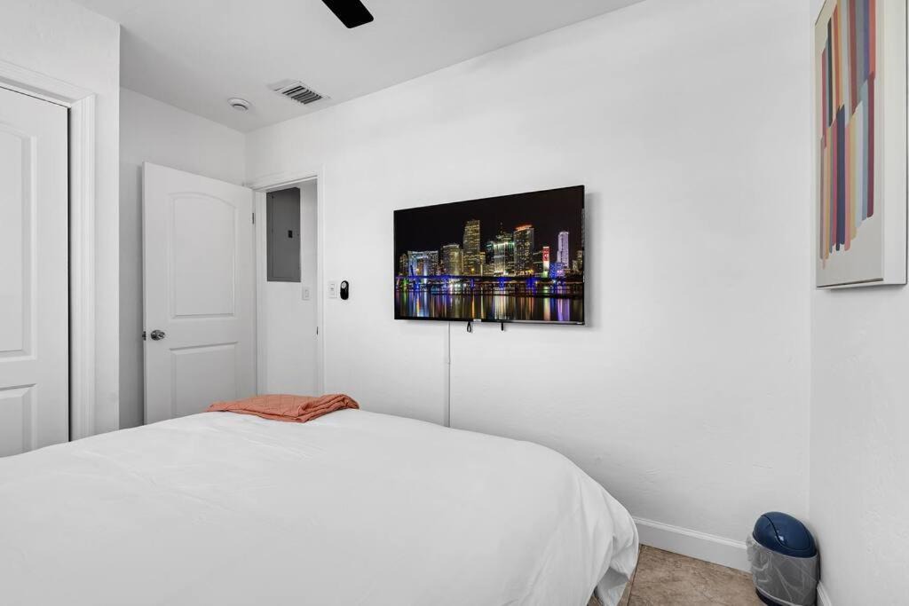 Photo of Others in West Hollywood