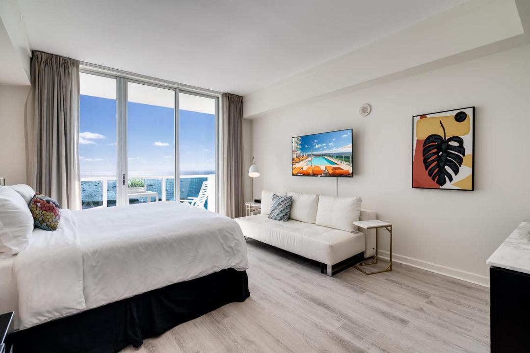Photo of Bedroom in Coconut Grove