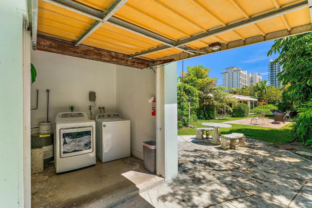 Photo of Patio Balcony in Singer Island
