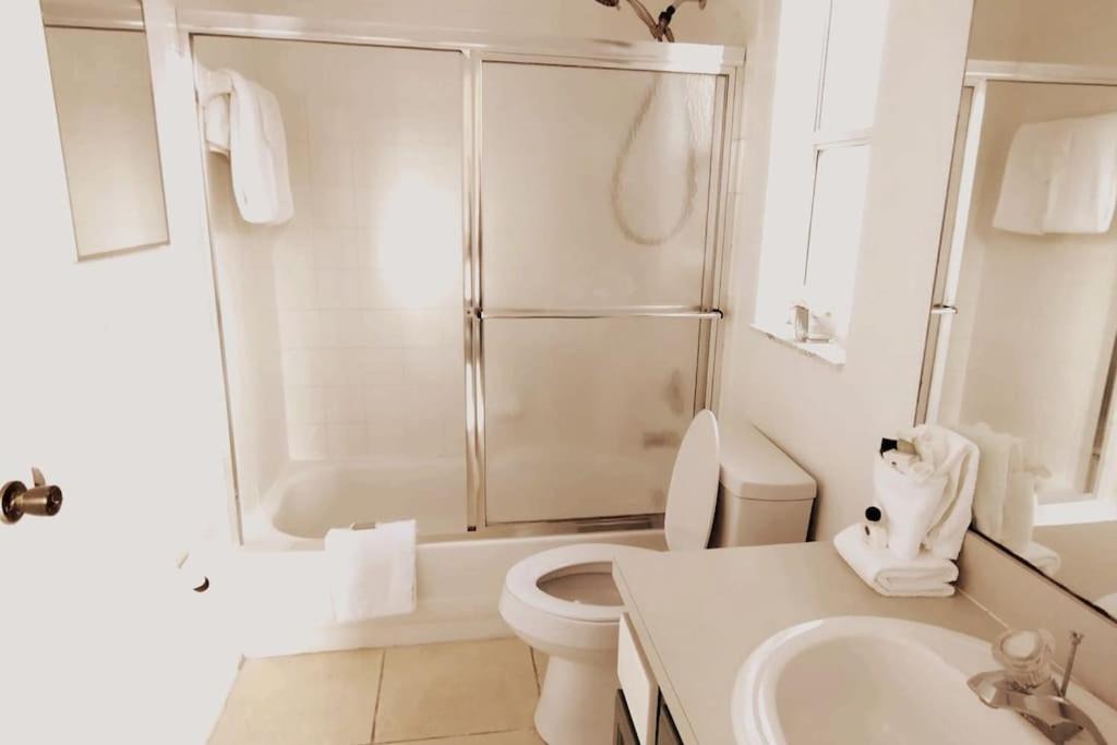 Photo of Bathroom in Royal Palms
