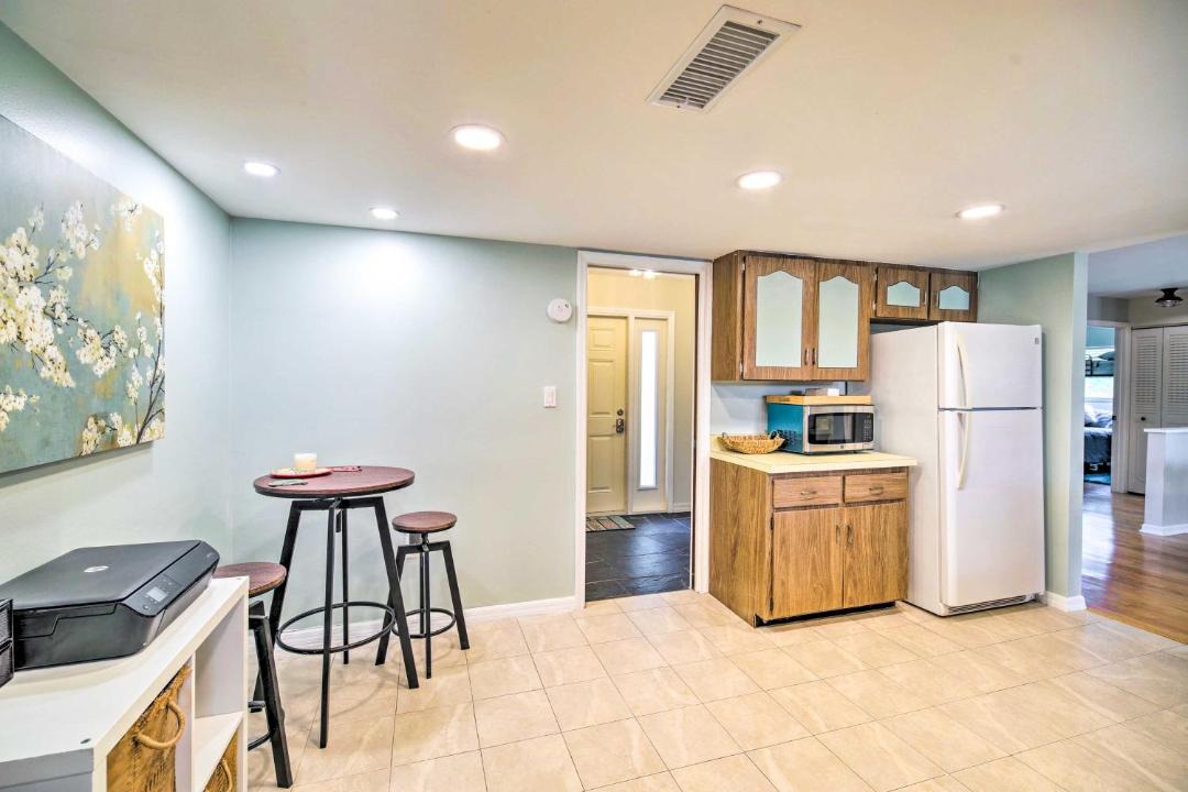 Photo of Livingroom in Lakewood Park