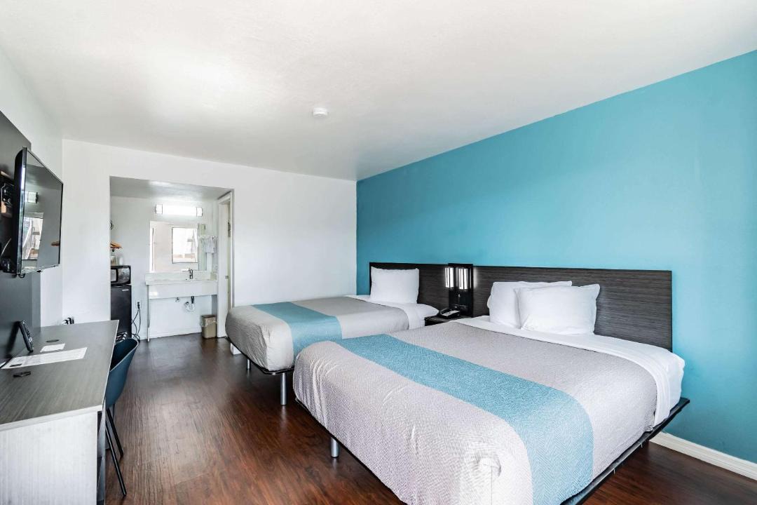 Photo of Bedroom in Orient Park