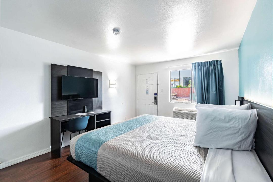 Photo of Bedroom in Orient Park
