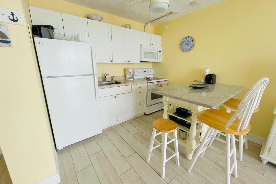 Photo of Kitchen in Fort Myers Beach