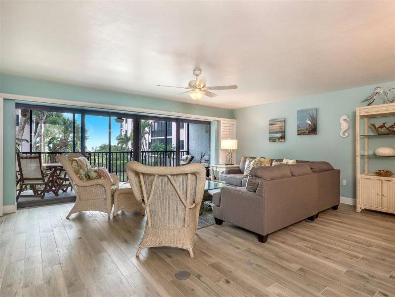 Photo of Livingroom in Sanibel