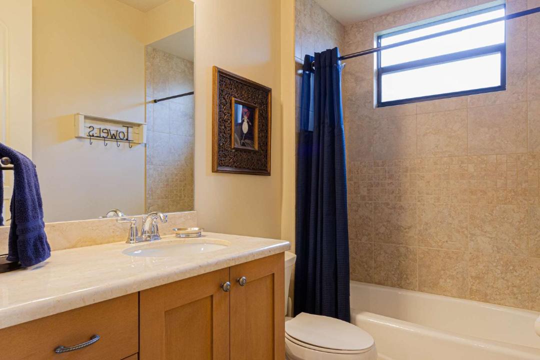 Photo of Bathroom in Central Naples
