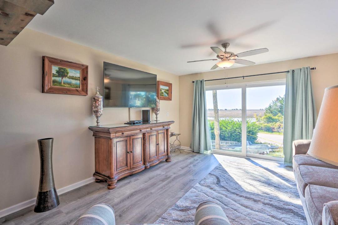 Photo of Others in Oceanmarsh Subdivision