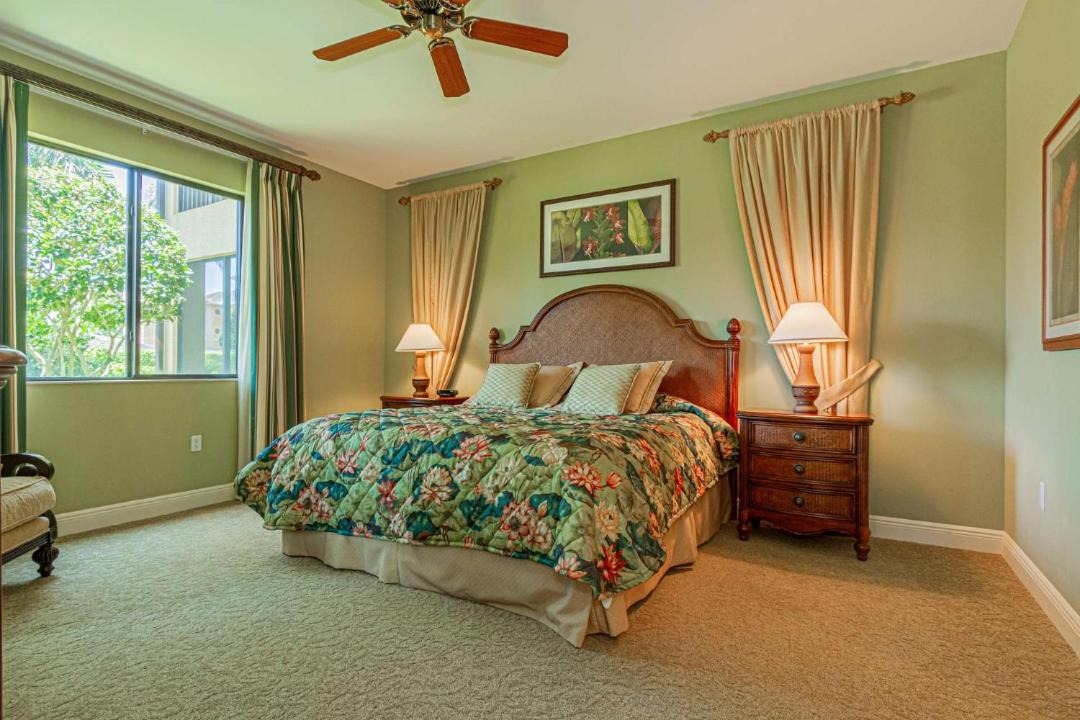 Photo of Bedroom in Royal Harbor