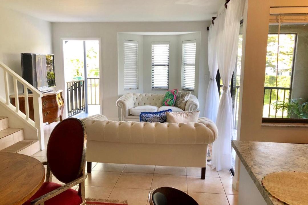 Photo of Livingroom in Palm River Estates