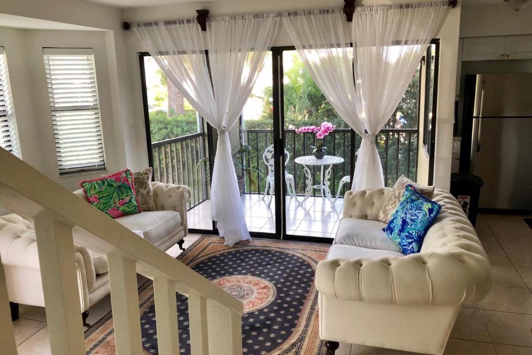 Photo of Livingroom in Palm River Estates