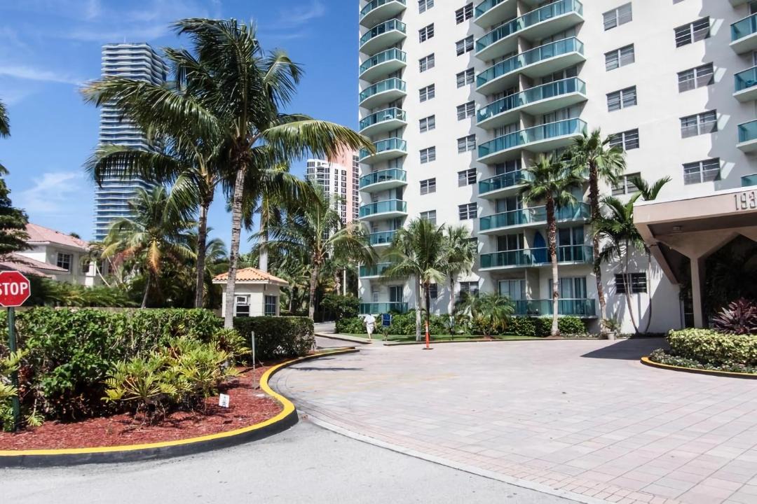 Photo of Others in Sunny Isles Beach