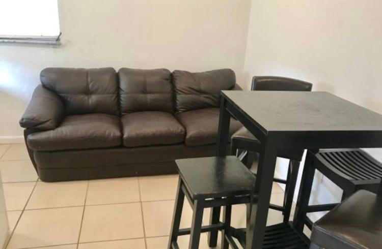 Photo of Livingroom in Allapattah