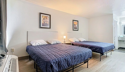 Room, 2 Double Beds