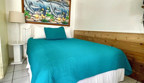 Classic Studio, 1 Queen Bed, Kitchen, Ground Floor