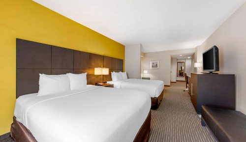 Suite, Two Queen and One Sofa Bed, Non Smoking