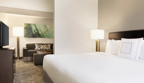 Suite, Multiple Beds, Hearing Accessible (Accessible Bathtub)
