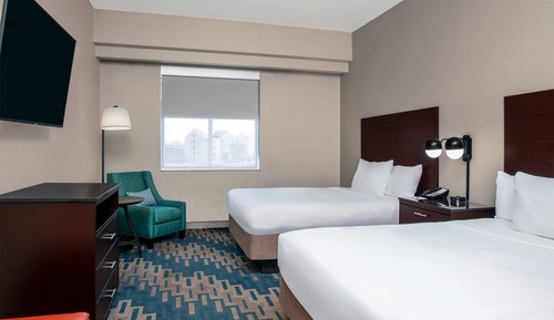 Traditional Room, 2 Queen Beds (Mobility Accessible, Roll-in Shower)