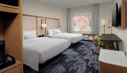 Room, 2 Queen Beds, Hearing Accessible (Accessible Bathtub)
