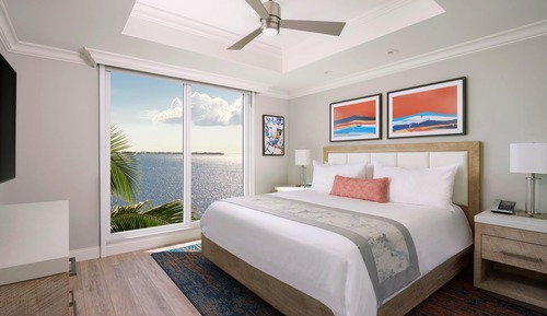 Suite, 1 King Bed, Non Smoking