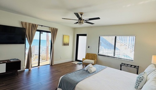 Luxury Studio, Balcony, Oceanfront