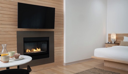 Studio Suite, Fireplace