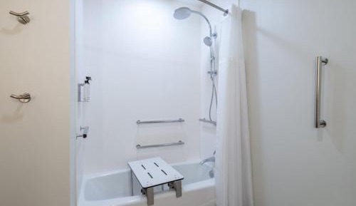 Standard Queen Room with Two Queen Beds - Mobility Accessible