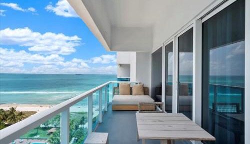 Three-Bedroom Apartment with Ocean View