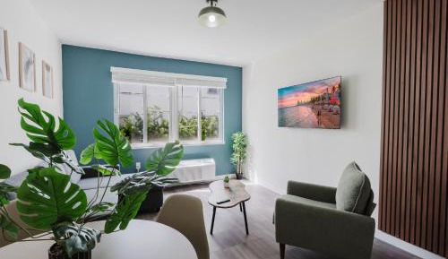One-Bedroom Standard Apartment
