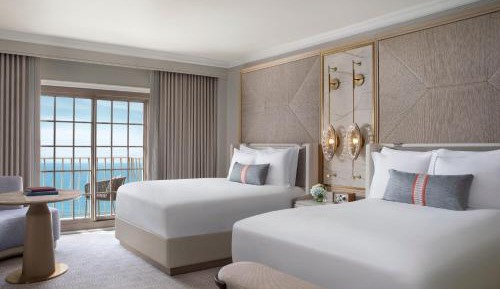 Ocean Front Queen 
