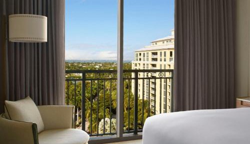 Residential One Bedroom Resort View Suite