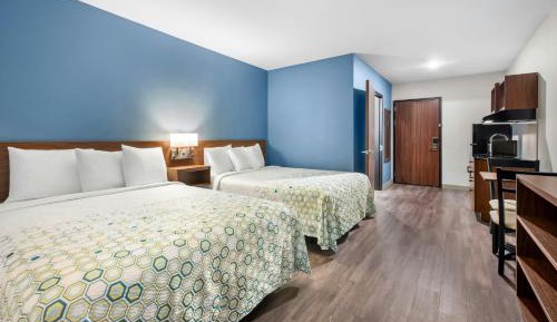 Studio Room with Two Queen Beds Non-Smoking
