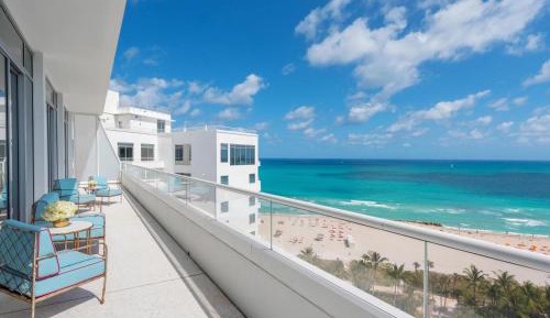 Three-Bedroom King Suite - Oceanfront